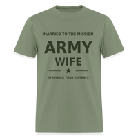 Proud Army Wife | Short Sleeve T-Shirt - military green